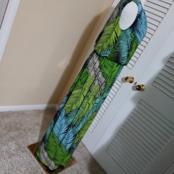 London Style Collection Med Sleeveless Slit Green/Blue Tropical print Maxi Dress - Picture 6 of 14
